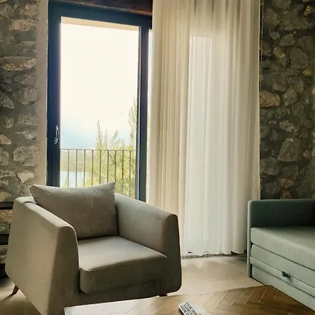 Rustico Country house Shiroka