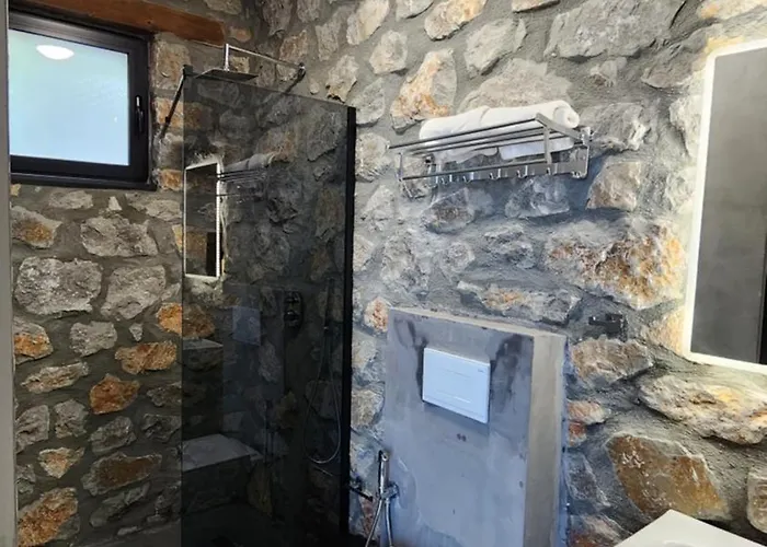 Rustico Casa de Campo Shirokë